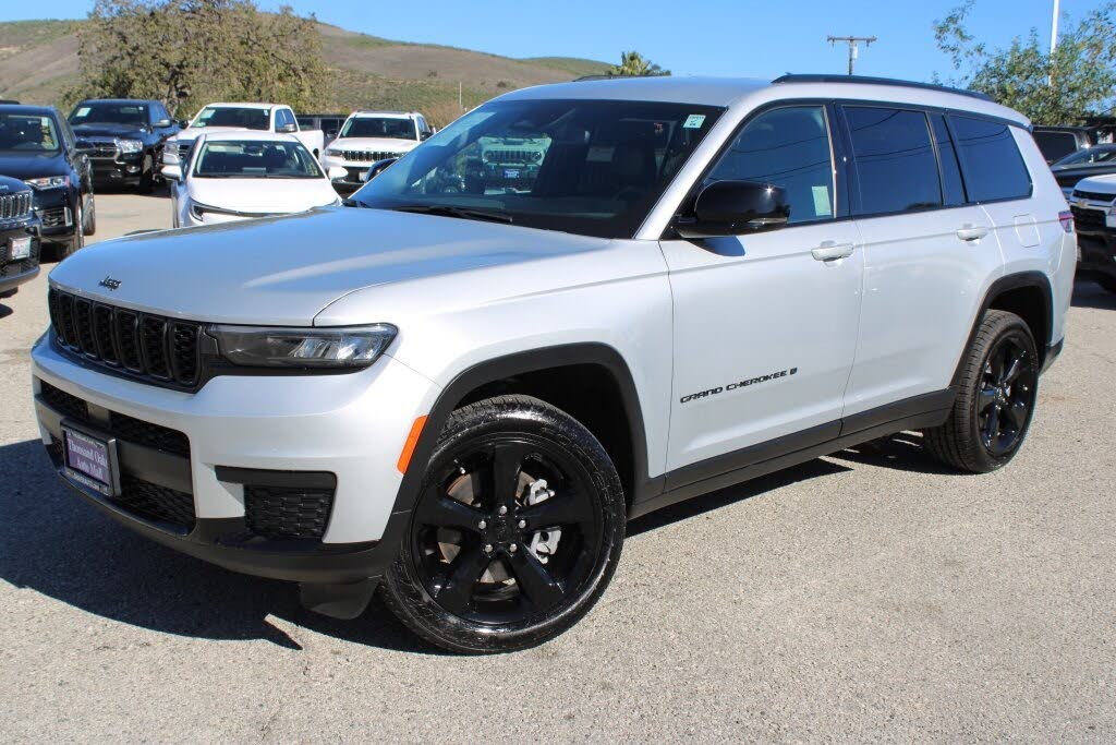 2023 Jeep Grand Cherokee L Altitude 4WD