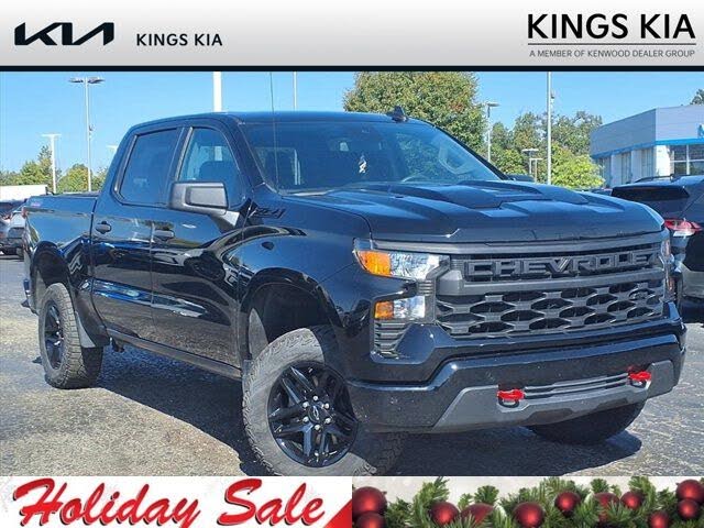 2024 Chevrolet Silverado 1500 Custom Trail Boss Crew Cab 4WD