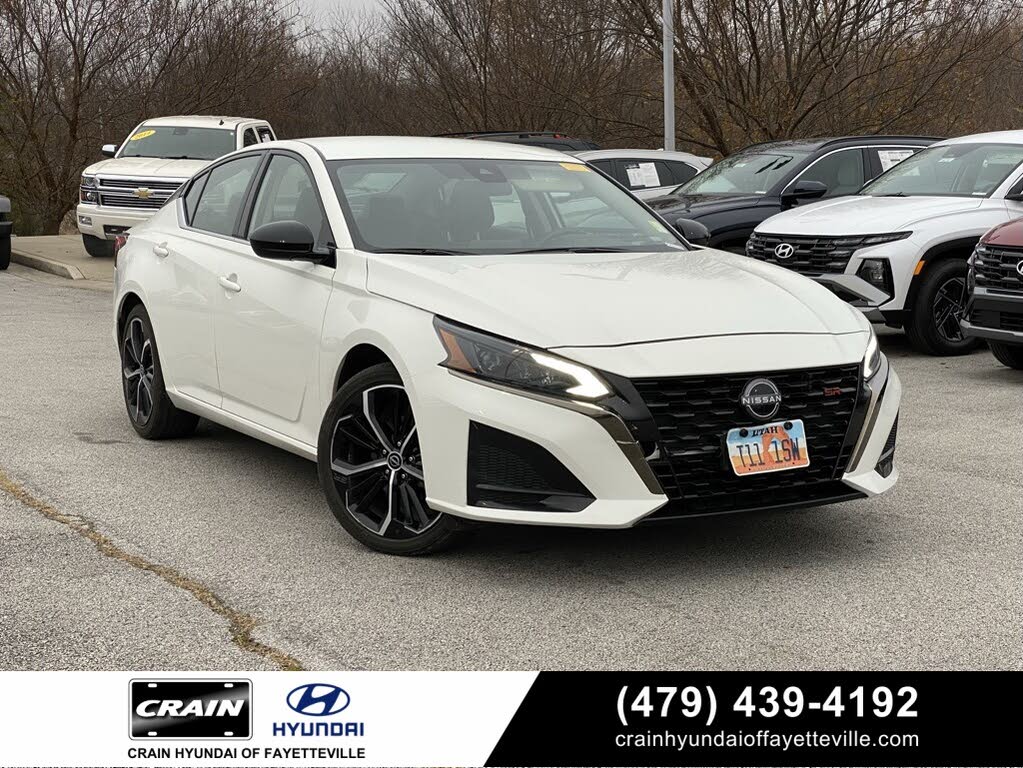 2024 Nissan Altima 2.5 SR FWD