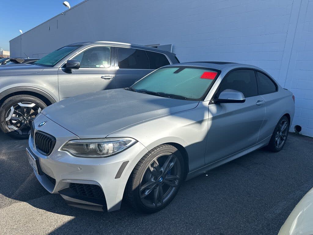 2016 BMW 2 Series M235i Coupe RWD