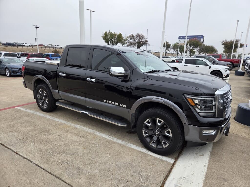 2020 Nissan Titan Platinum Reserve Crew Cab 4WD