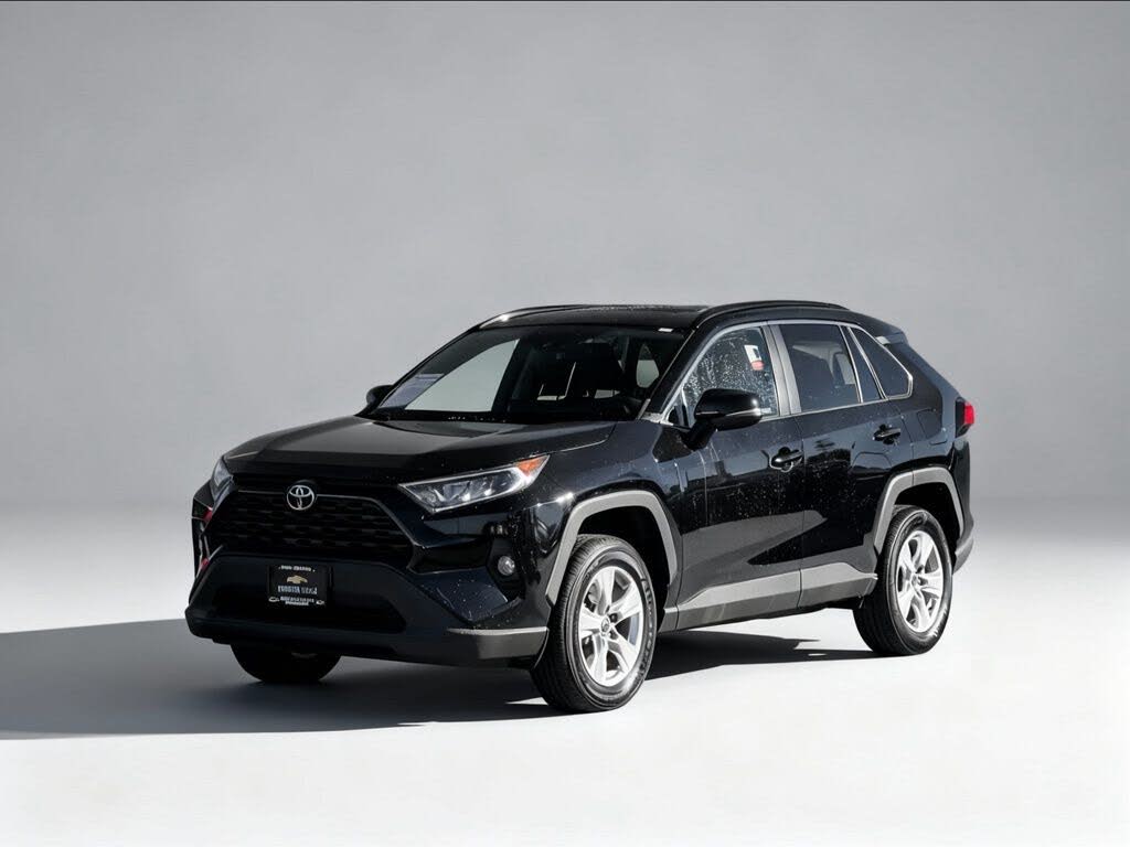 2021 Toyota RAV4 XLE FWD