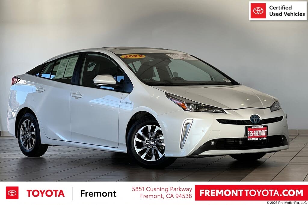 2022 Toyota Prius Limited FWD