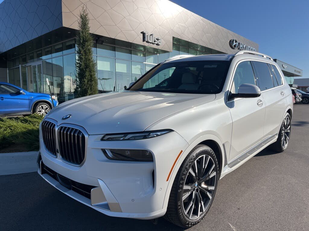 2023 BMW X7 xDrive40i AWD