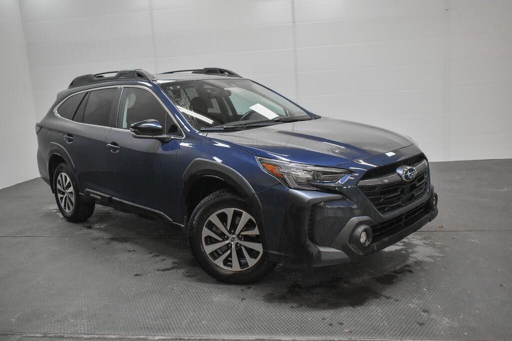 2023 Subaru Outback Premium AWD
