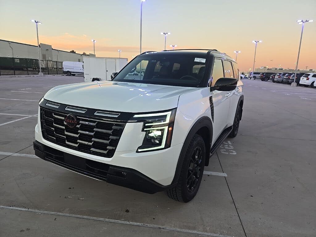 2025 Nissan Armada PRO-4X 4WD