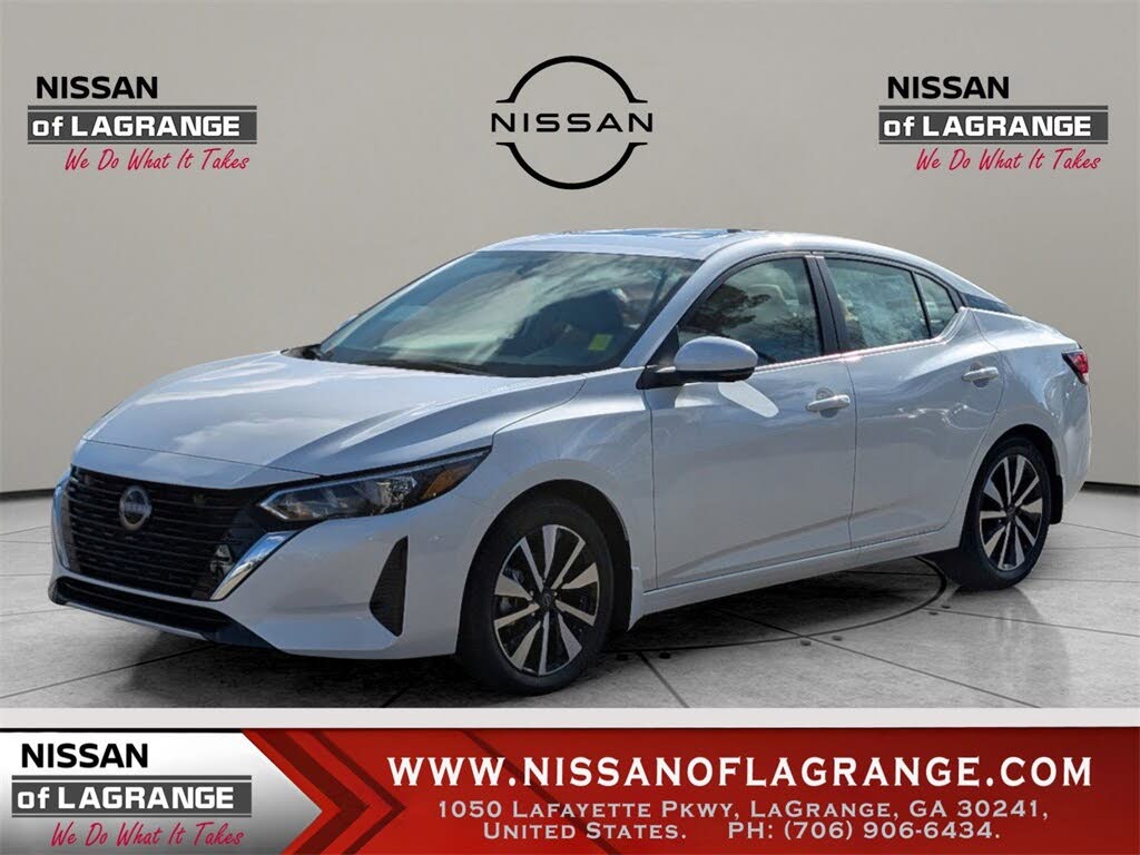 2025 Nissan Sentra SV FWD