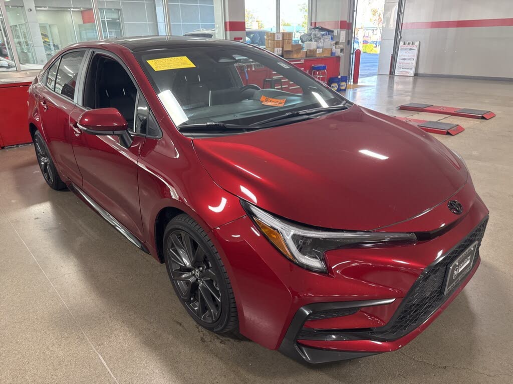 2025 Toyota Corolla XSE FWD