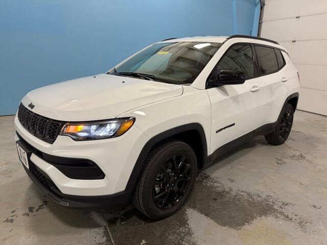 2026 Jeep Compass Latitude 4WD