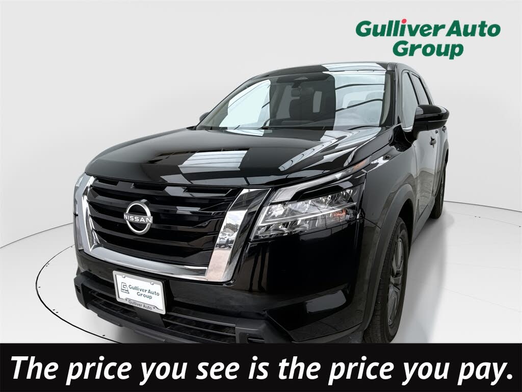 2022 Nissan Pathfinder S FWD