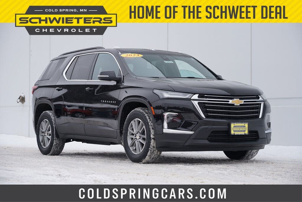2023 Chevrolet Traverse LT Cloth AWD