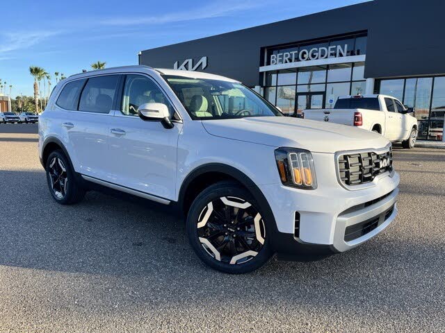 2025 Kia Telluride S FWD