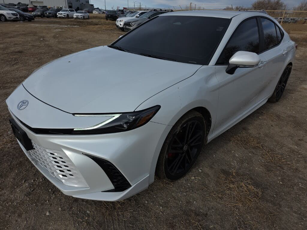2025 Toyota Camry XSE FWD
