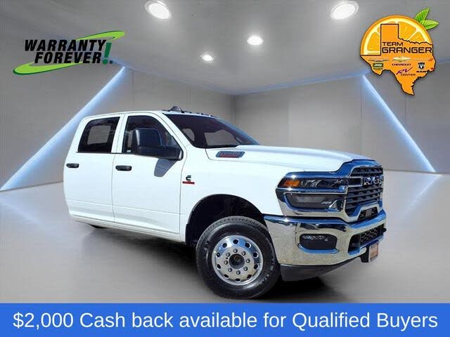 2026 RAM 3500 Chassis Tradesman Crew Cab LB DRW 4WD