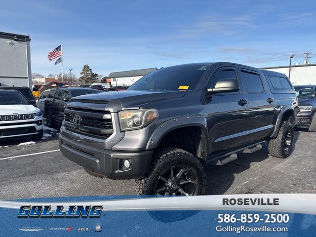 2017 Toyota Tundra SR5 CrewMax 5.7L FFV 4WD