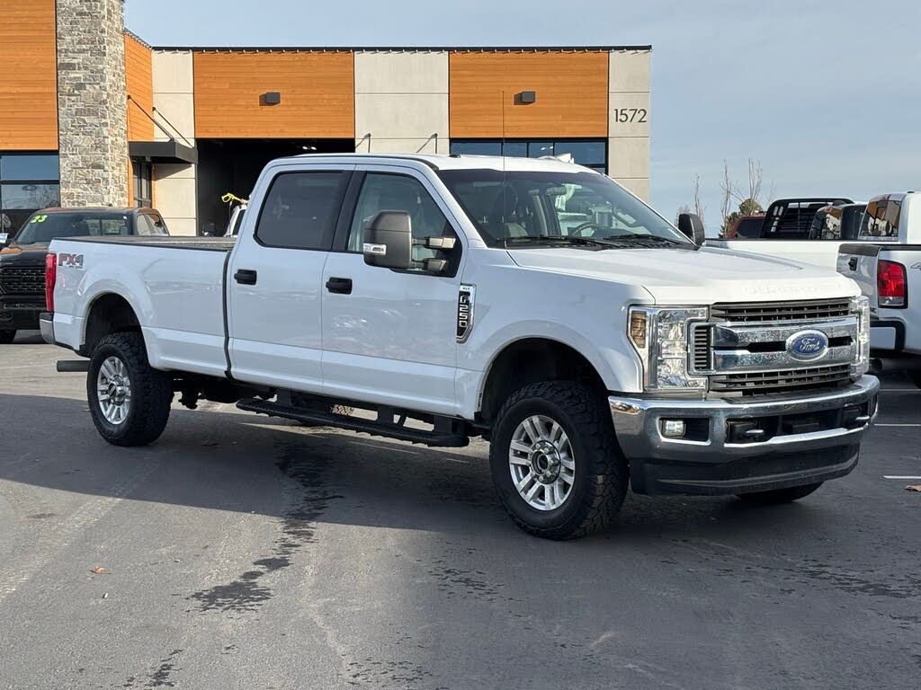 2019 Ford F-250 Super Duty XLT Crew Cab 4WD