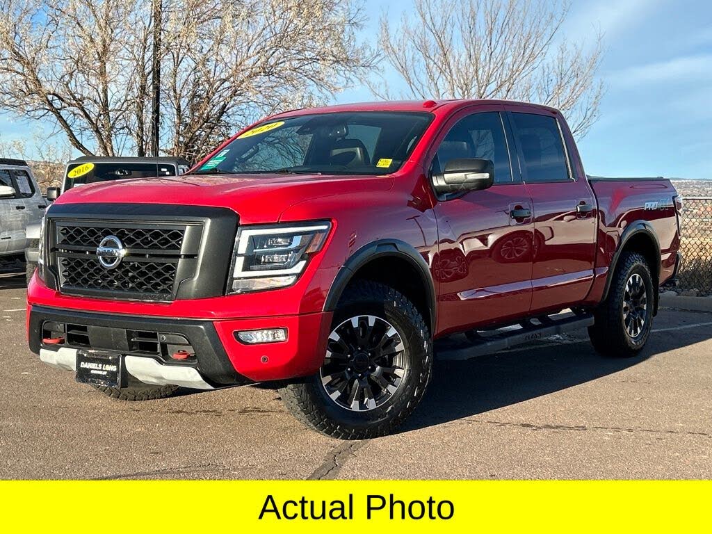 2020 Nissan Titan PRO-4X Crew Cab 4WD