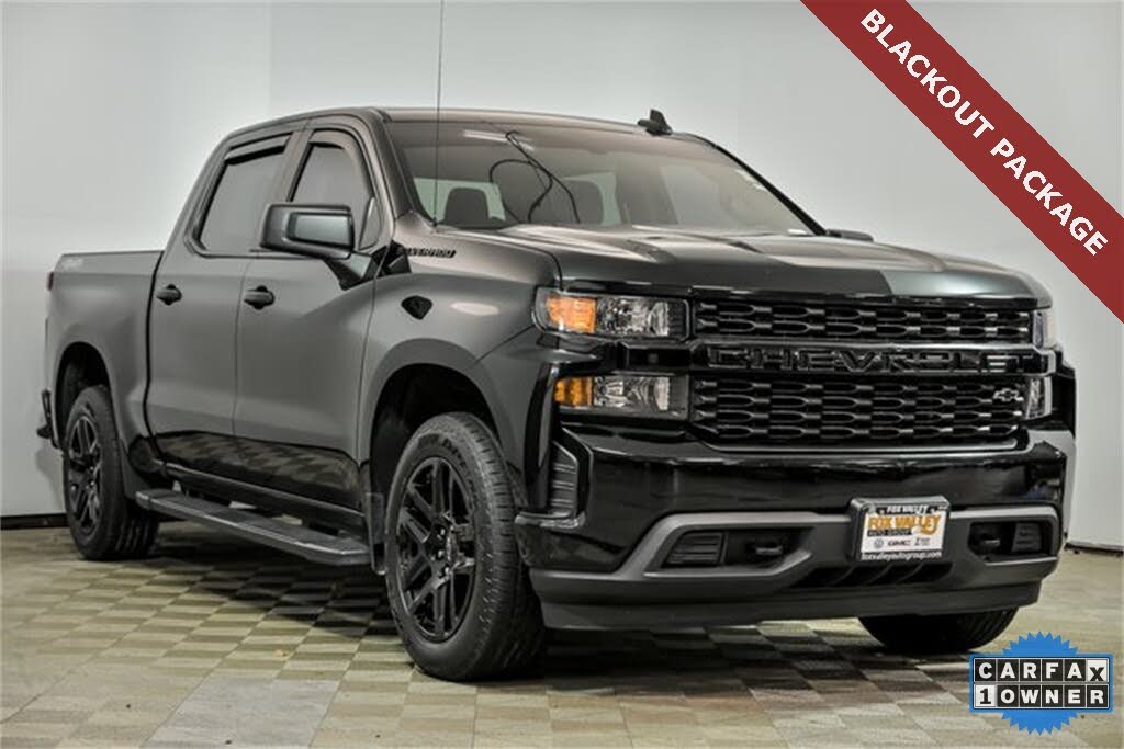 2022 Chevrolet Silverado 1500 Custom Crew Cab 4WD
