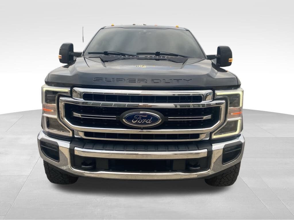 2022 Ford F-250 Super Duty Lariat Crew Cab 4WD