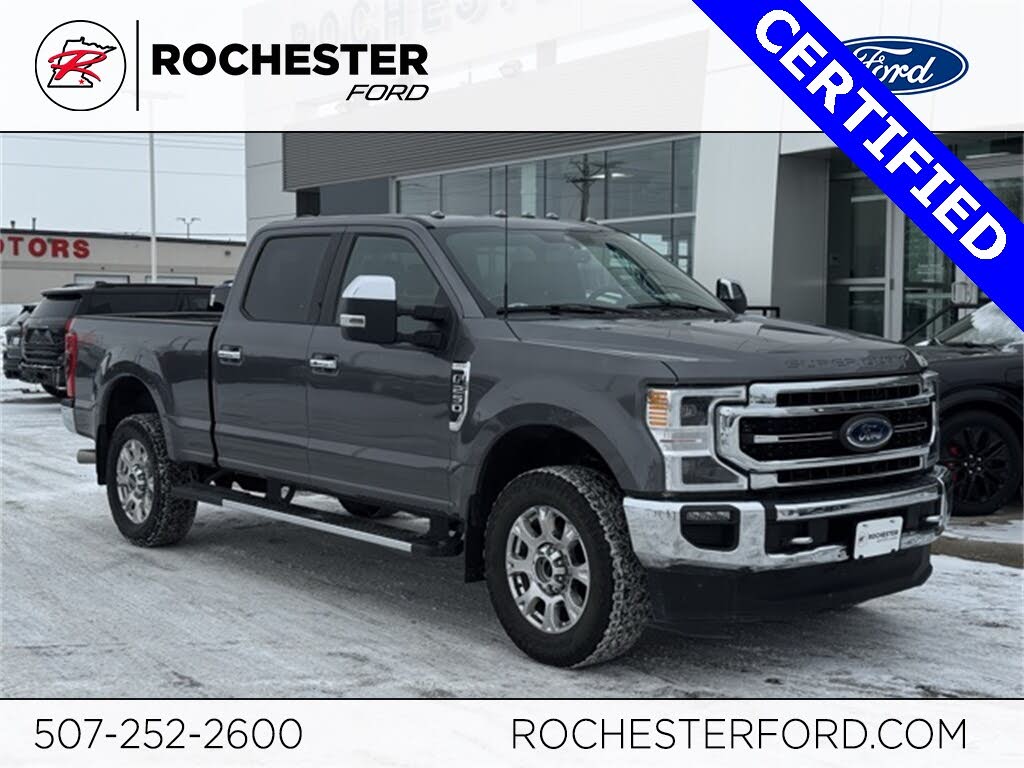 2022 Ford F-250 Super Duty Lariat Crew Cab 4WD