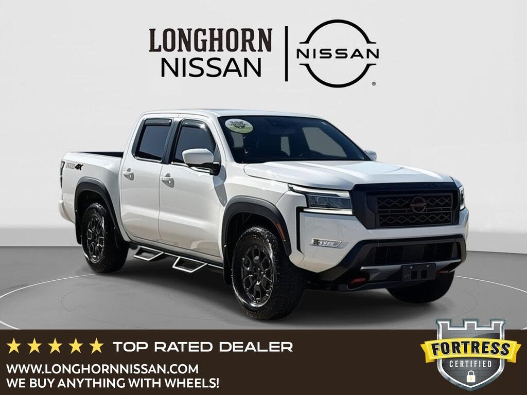 2022 Nissan Frontier PRO-4X Crew Cab 4WD