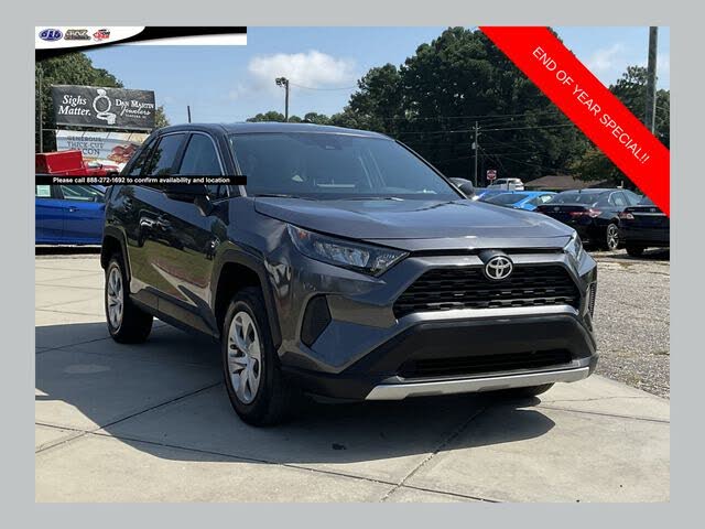 2022 Toyota RAV4 LE FWD