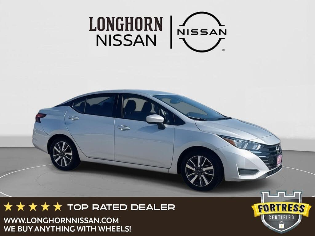 2023 Nissan Versa SV FWD