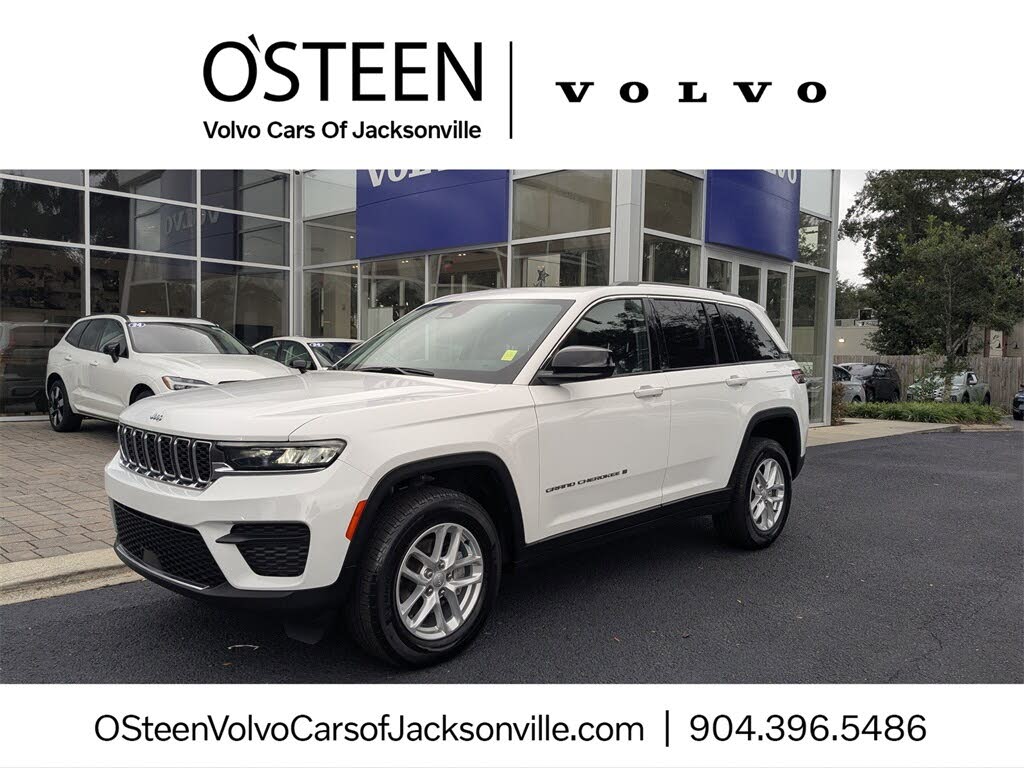 2024 Jeep Grand Cherokee Laredo 4WD