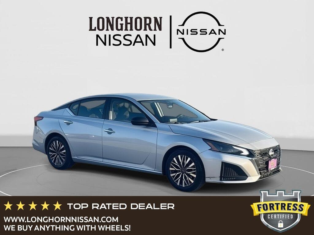 2024 Nissan Altima 2.5 SV FWD