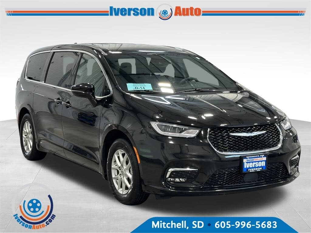 2025 Chrysler Pacifica Select FWD