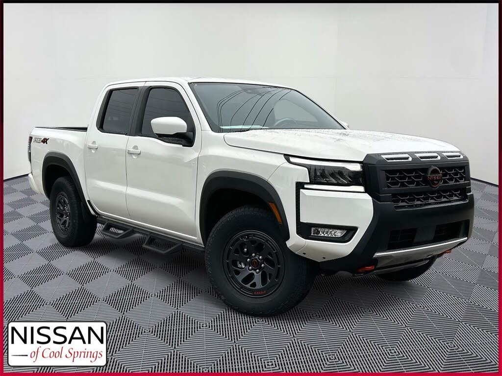 2026 Nissan Frontier PRO-4X Crew Cab 4WD
