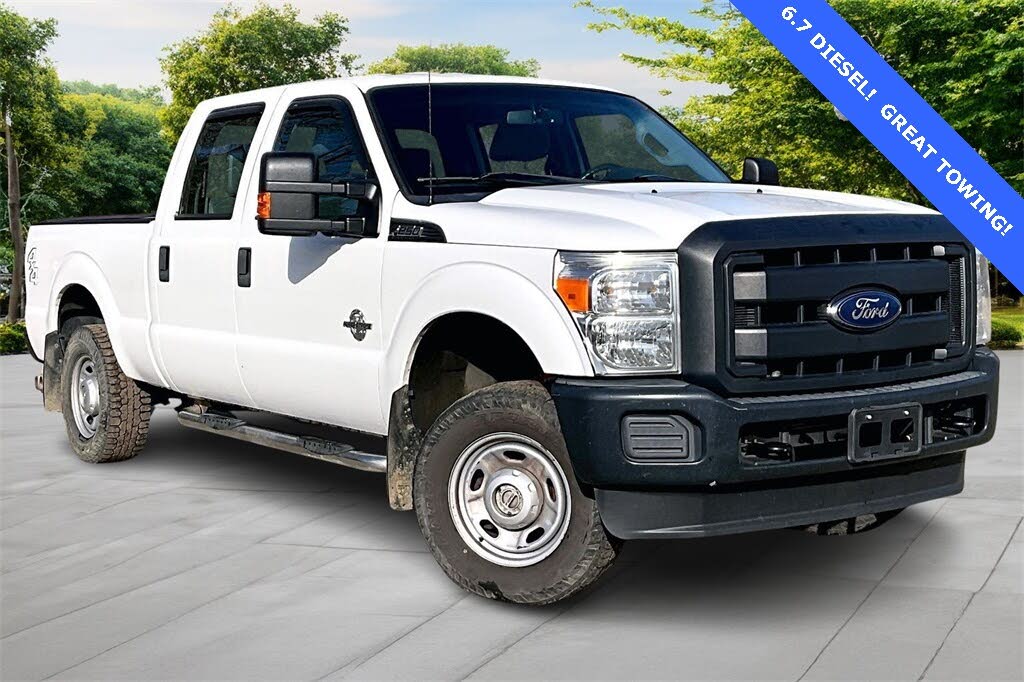 2014 Ford F-250 Super Duty XL Crew Cab 4WD