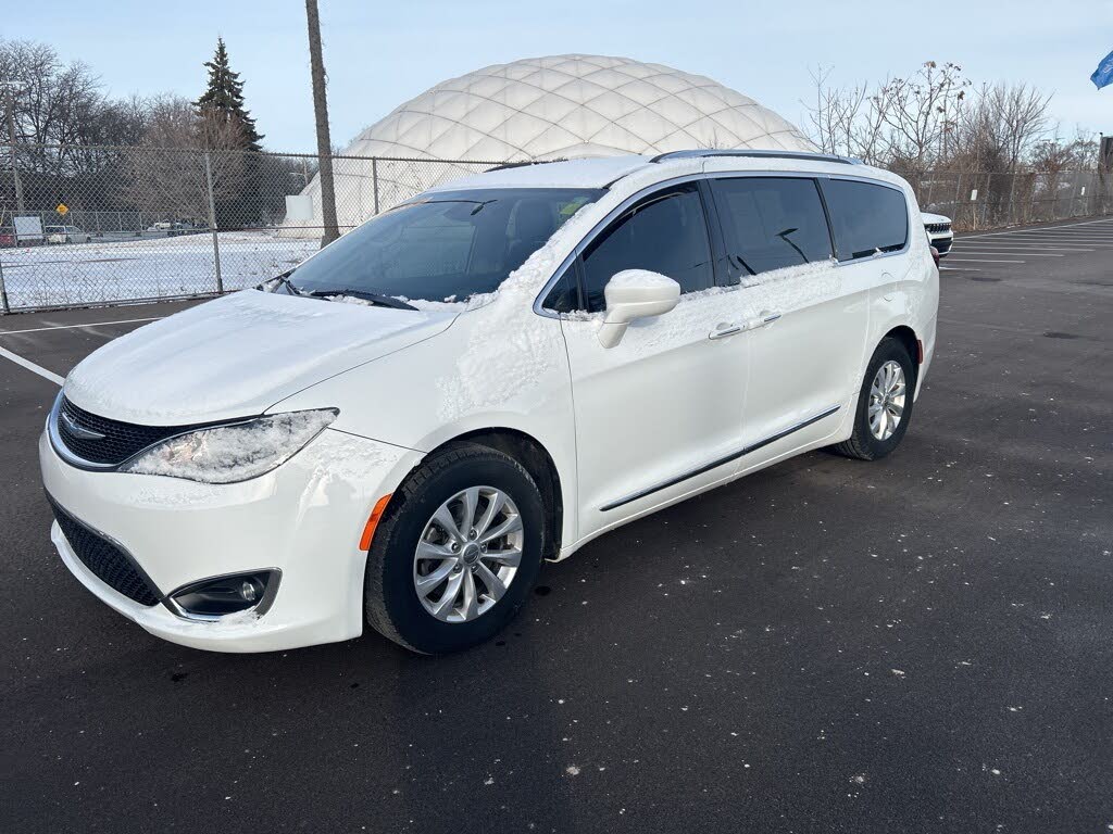 2018 Chrysler Pacifica Touring L Plus FWD
