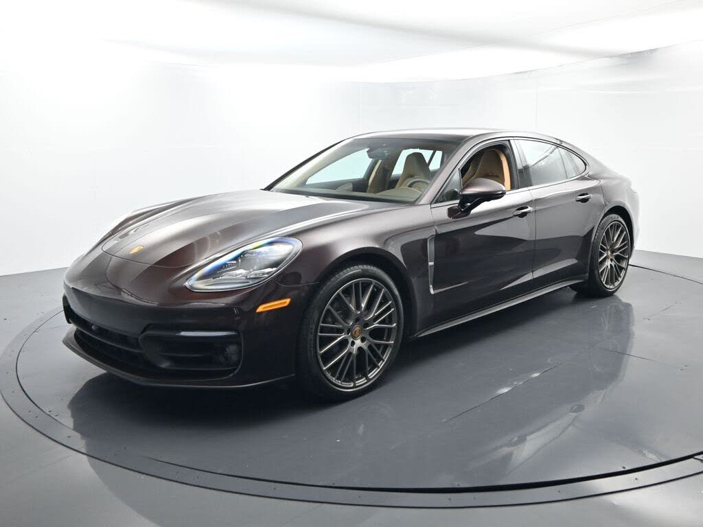 2023 Porsche Panamera Platinum Edition RWD