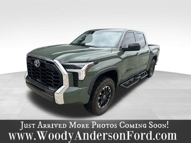 2023 Toyota Tundra SR5 CrewMax Cab 4WD