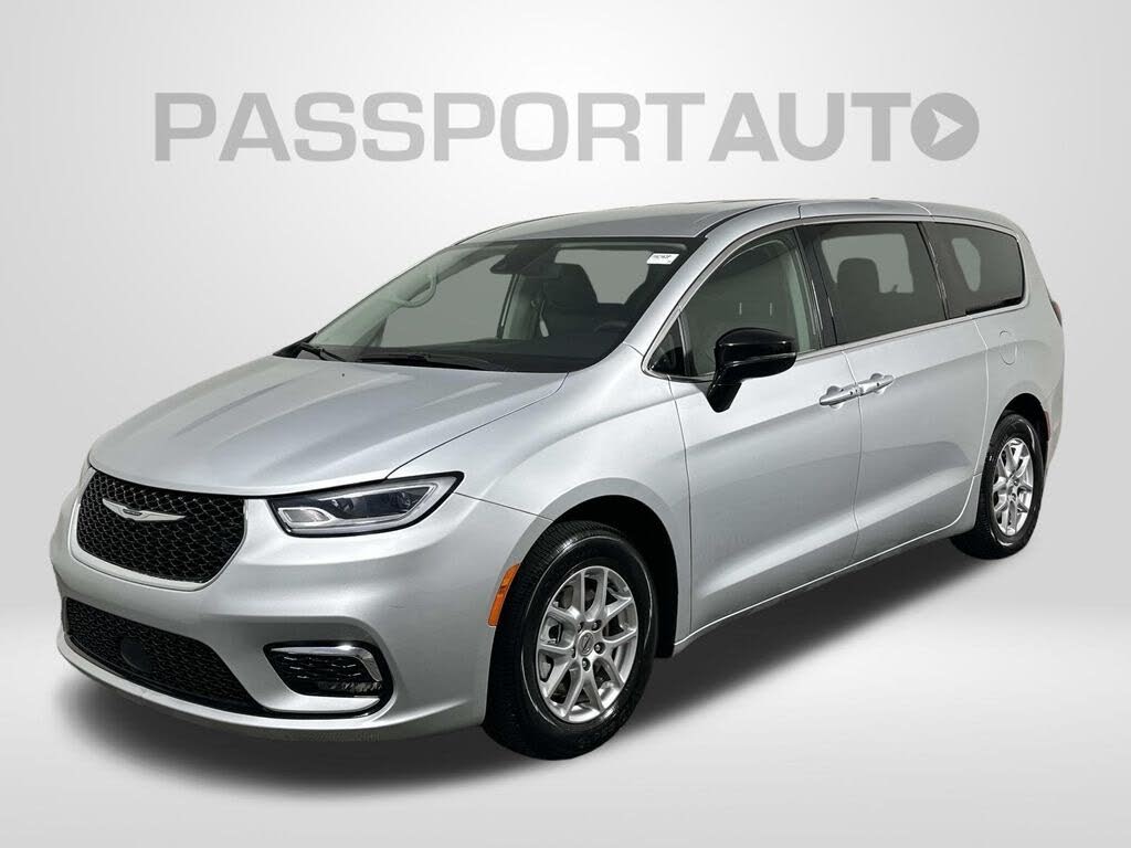 2024 Chrysler Pacifica Touring L FWD