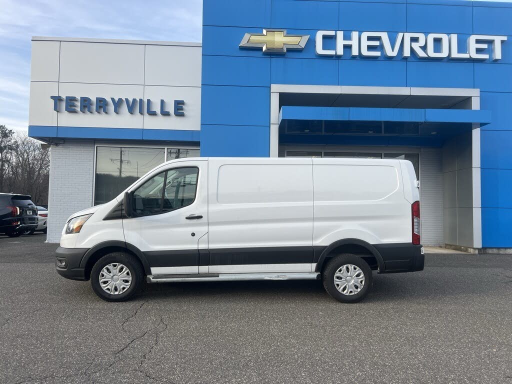 2024 Ford Transit Cargo 250 Low Roof LB RWD