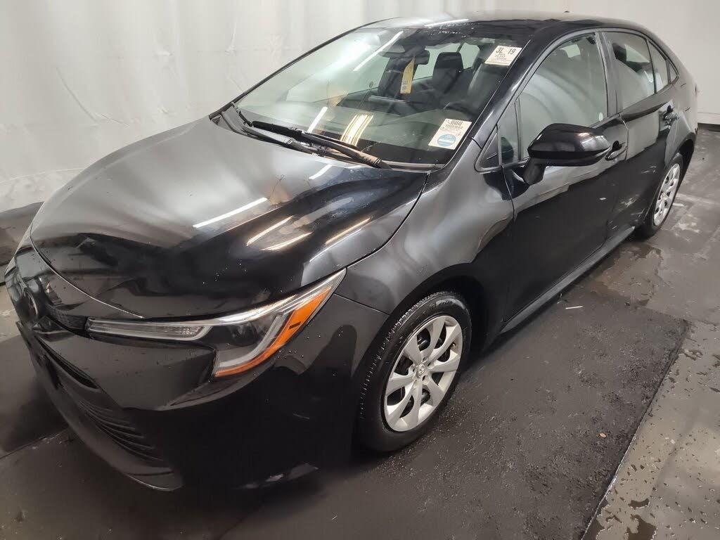 2024 Toyota Corolla LE FWD