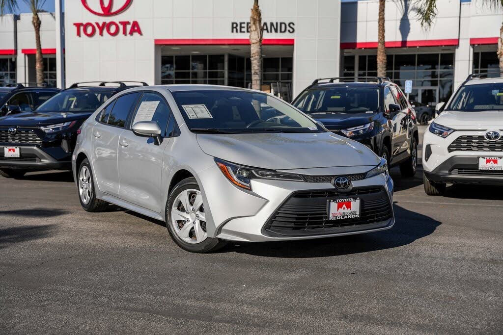 2024 Toyota Corolla LE FWD