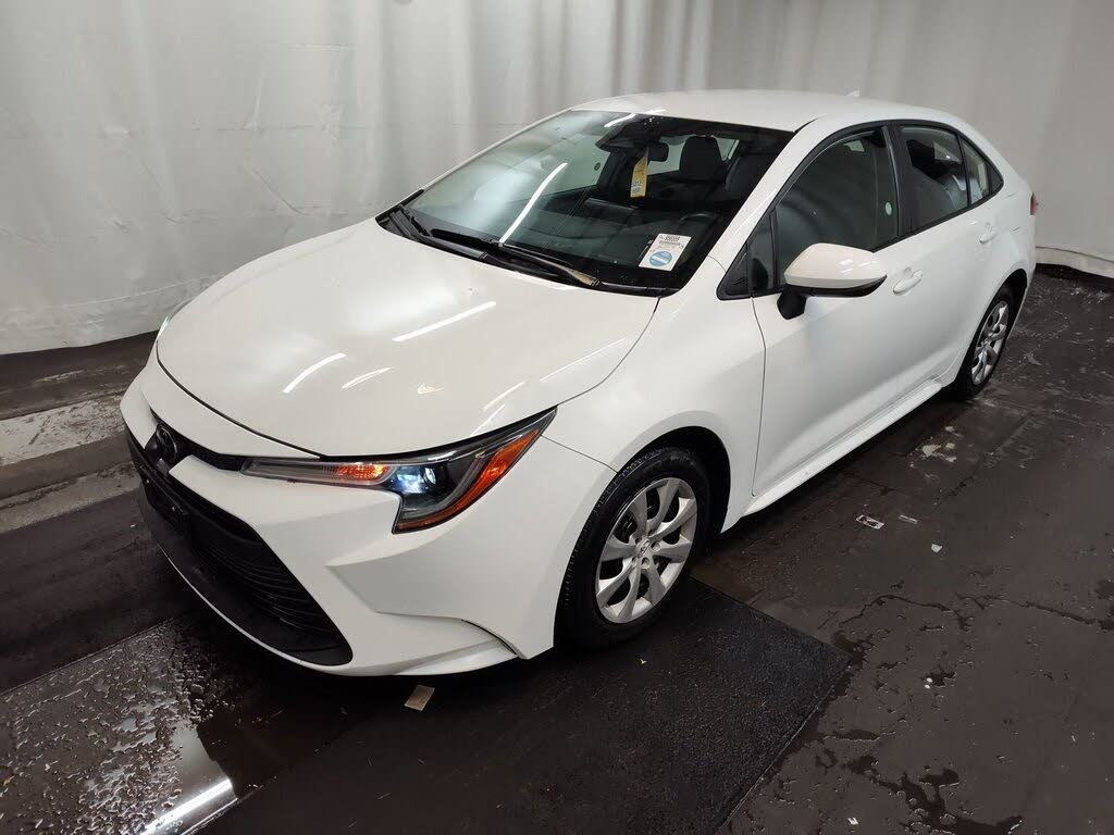 2024 Toyota Corolla LE FWD