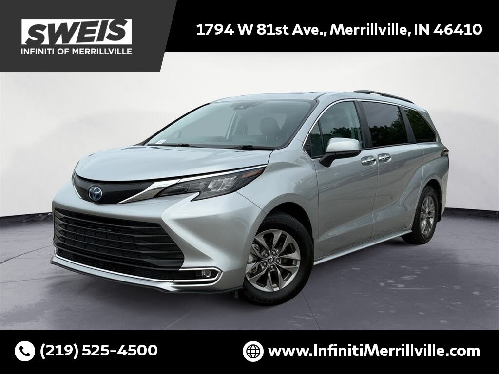 2024 Toyota Sienna XLE 7-Passenger FWD