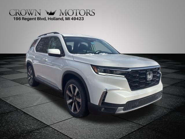 2025 Honda Pilot Touring AWD