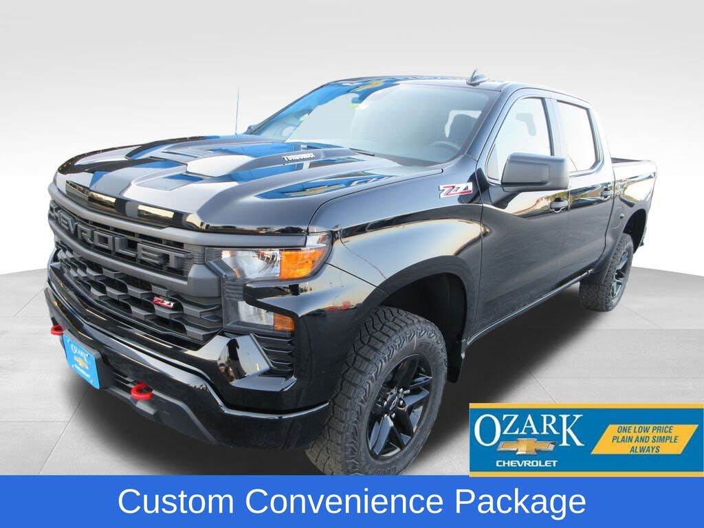 2026 Chevrolet Silverado 1500 Custom Trail Boss Crew Cab 4WD