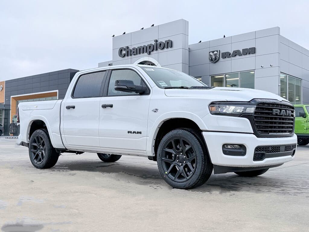 2026 RAM 1500 Laramie Crew Cab 4WD