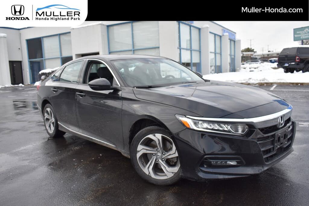 2018 Honda Accord 2.0T EX-L FWD with Navigation