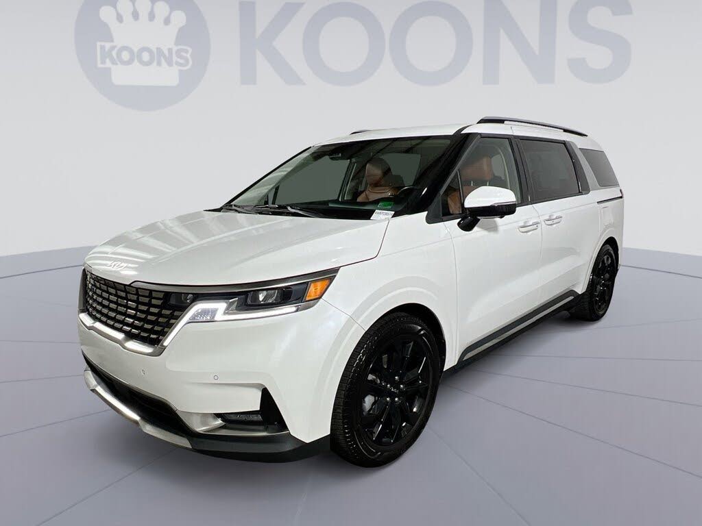2023 Kia Carnival SX FWD