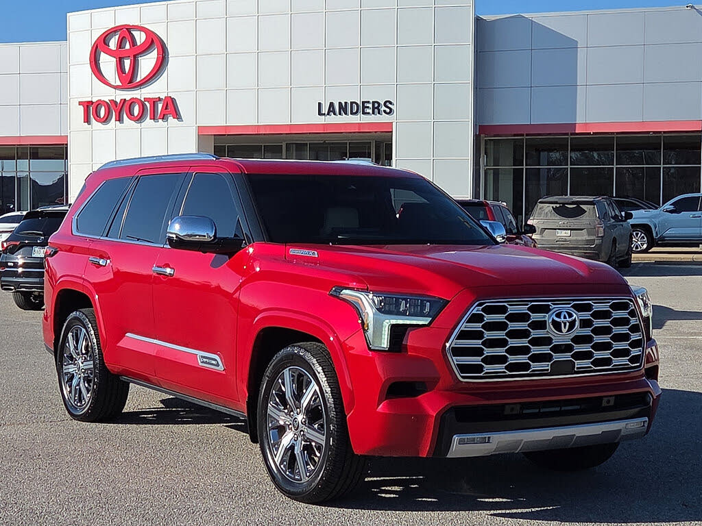 2023 Toyota Sequoia Capstone 4WD