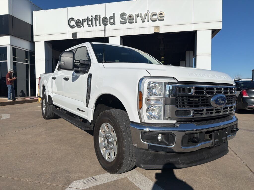 2024 Ford F-250 Super Duty XLT SuperCab 4WD