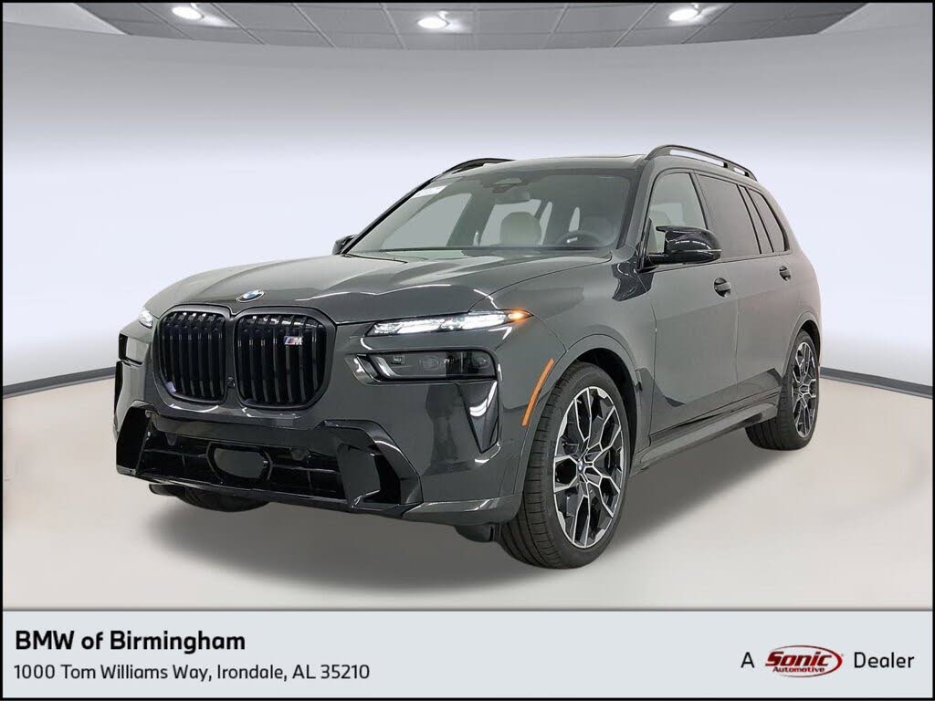 2026 BMW X7 M60i AWD