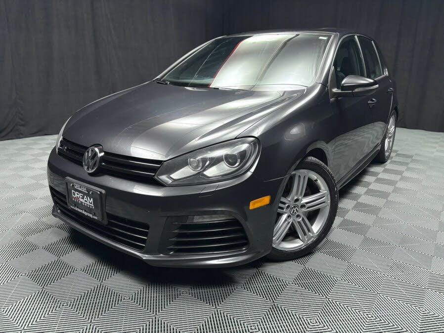 2013 Volkswagen Golf R 4-Door AWD with Sunroof and Navigation